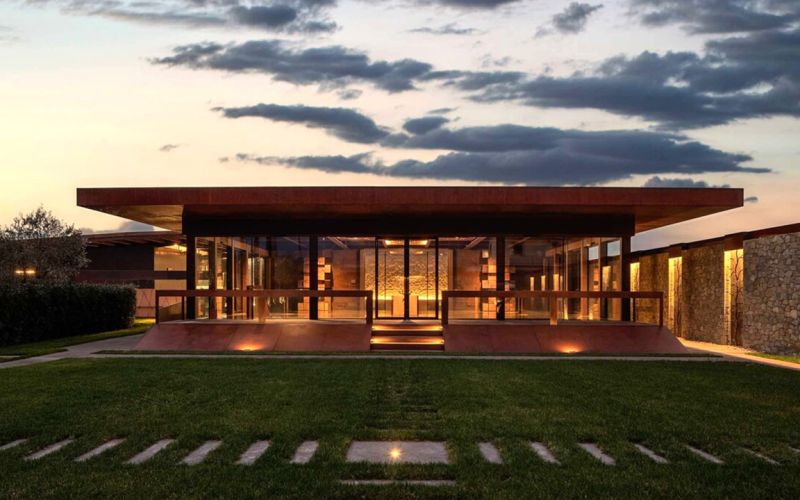 Esclusivo Tour nel Barolo con Partenza da Firenze